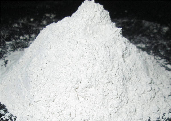 氧化鈣在石灰漿和混凝土中的作用是什么？